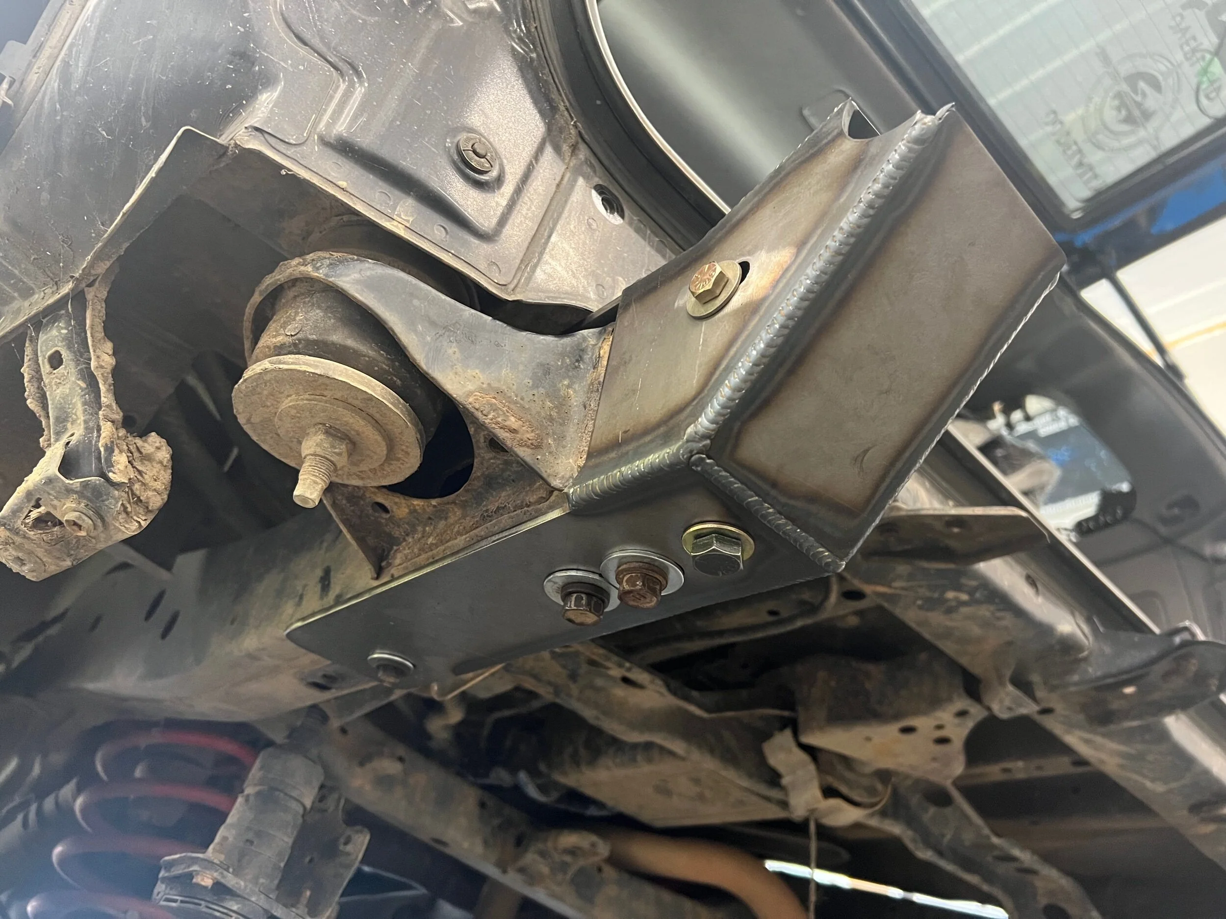 4th and 5th Gen Toyota Rear Bumper Mounting kit - Image 7