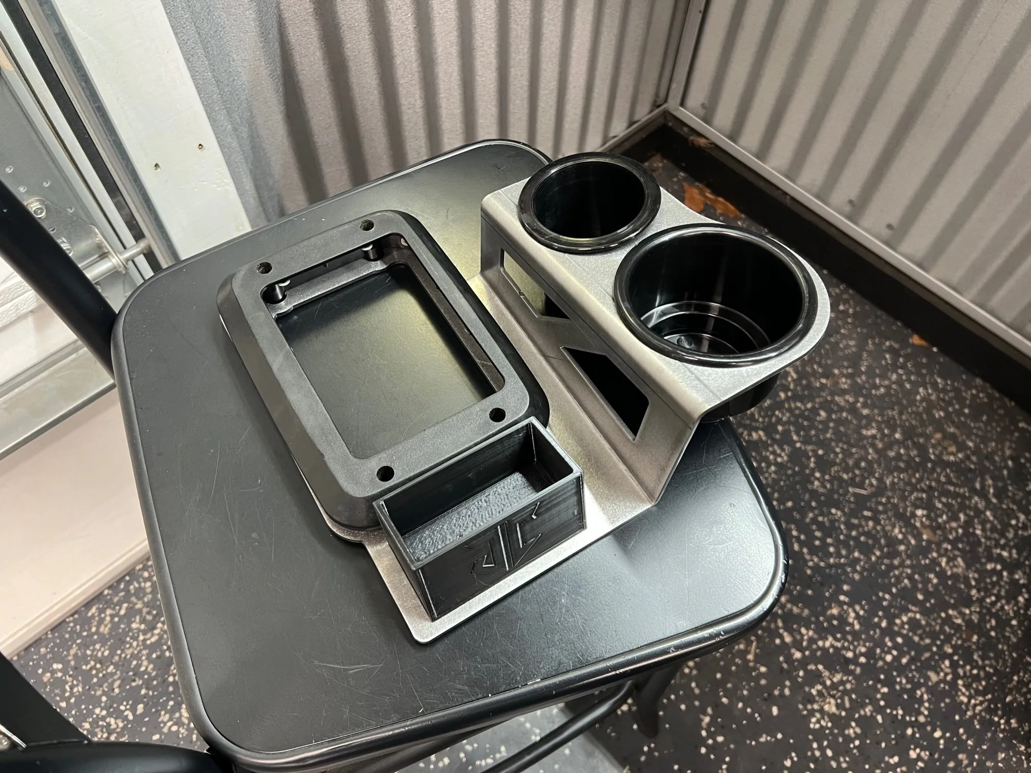 Ford Ranger and Bronco II Shifter Mounted Cup Holders - Image 5