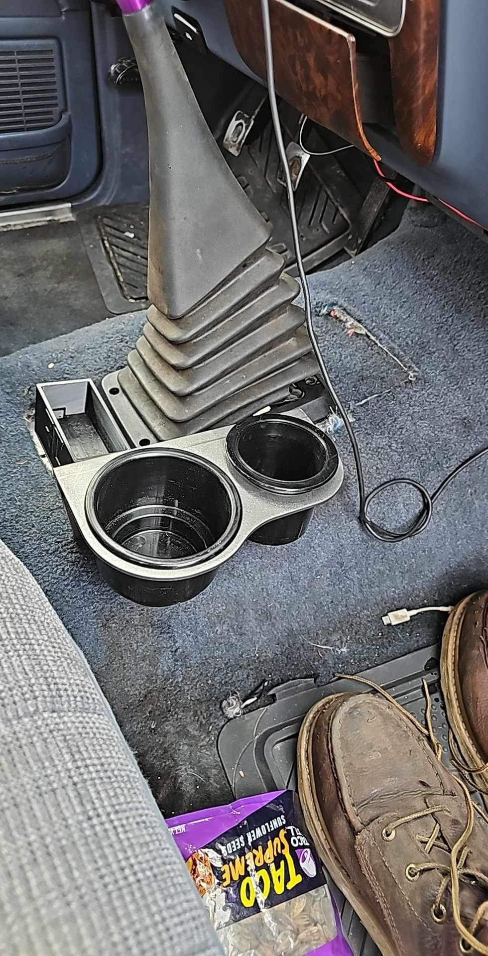 Ford Ranger and Bronco II Shifter Mounted Cup Holders - Image 9