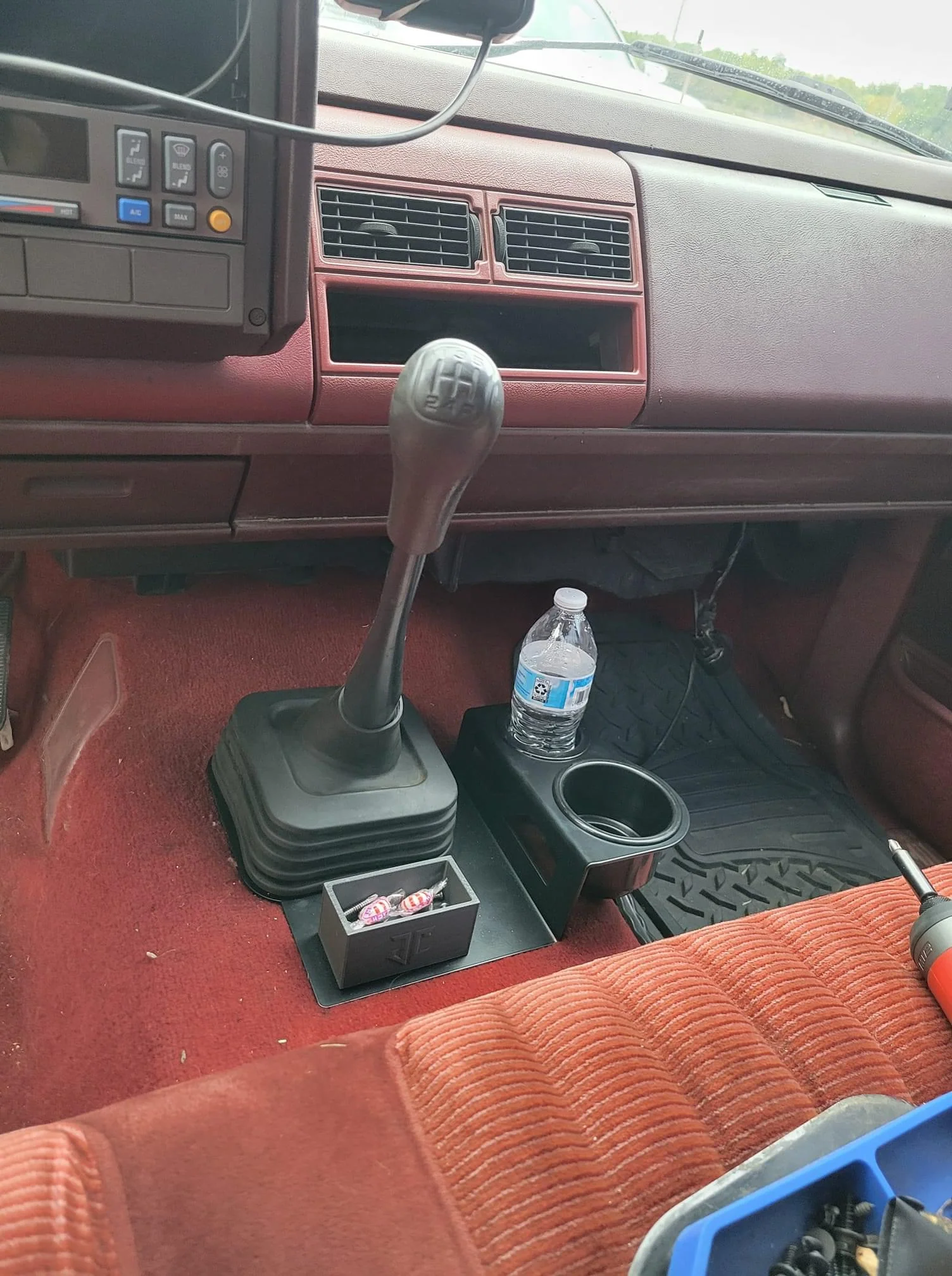 OBS Chevy C/K Series Shifter Mounted Cup Holder - Image 9