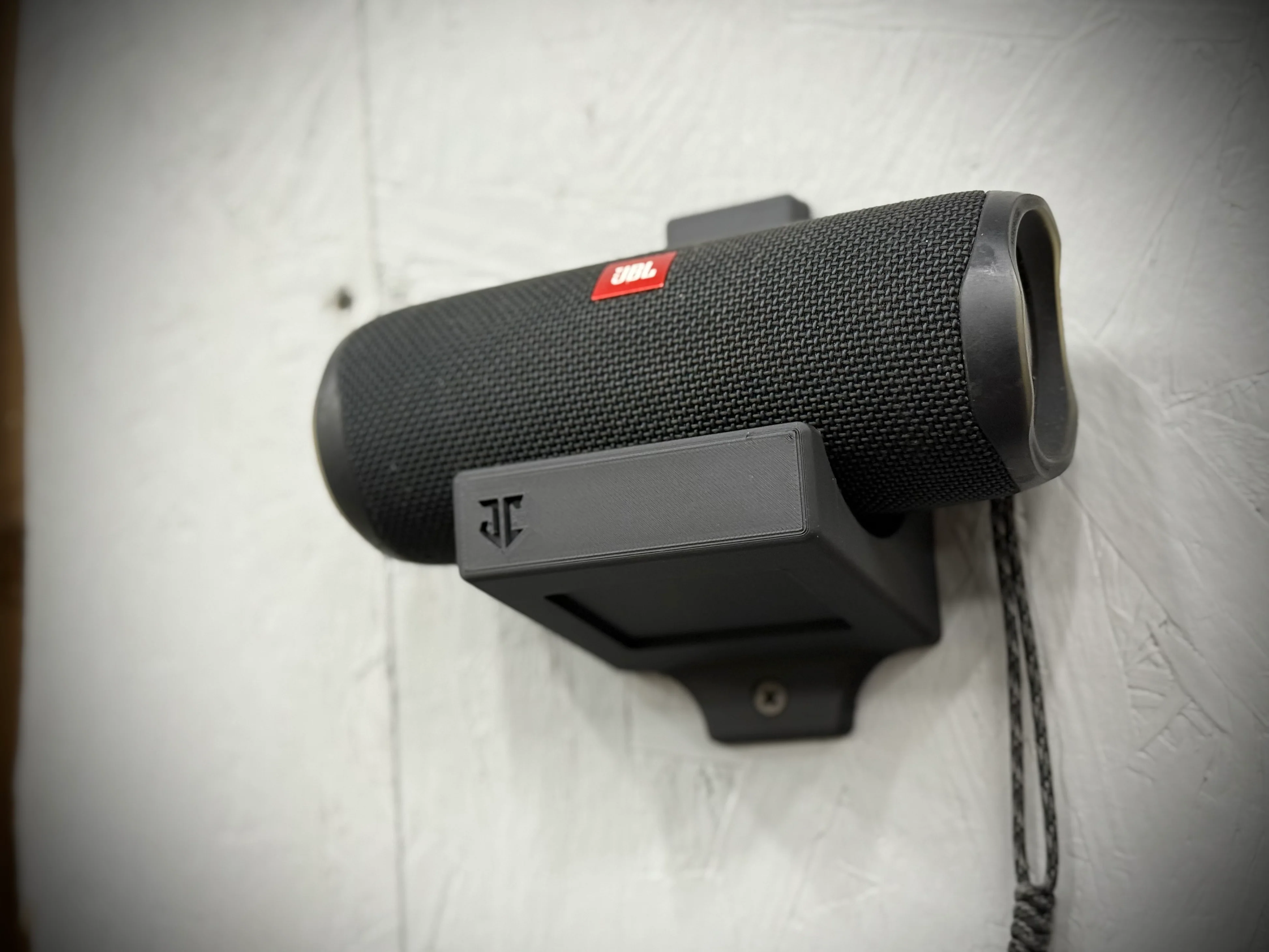 JBL Flip 5 Wall Mount - Image 3