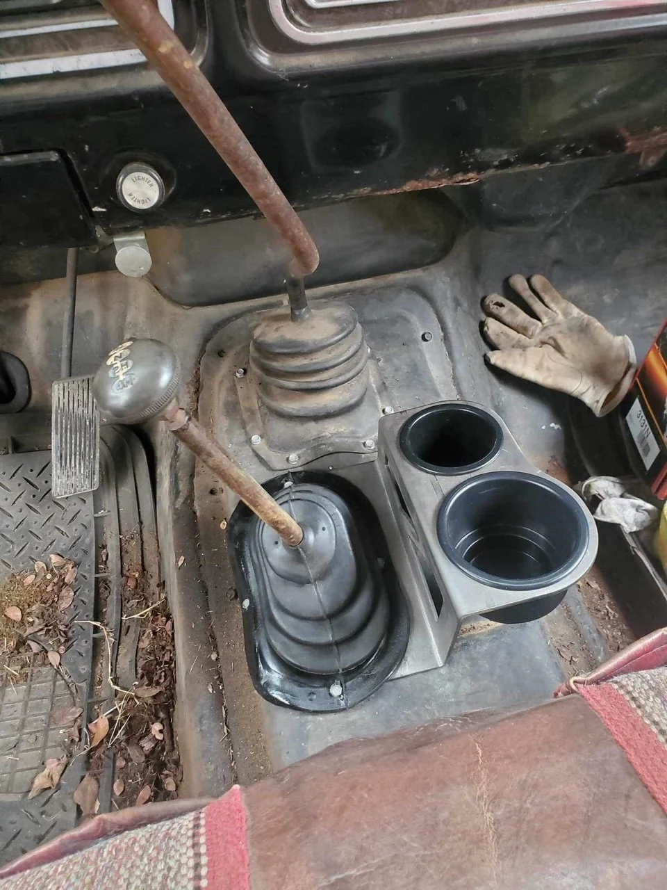 OBS Ford F-Series Shifter Mounted Cup Holder - Image 15