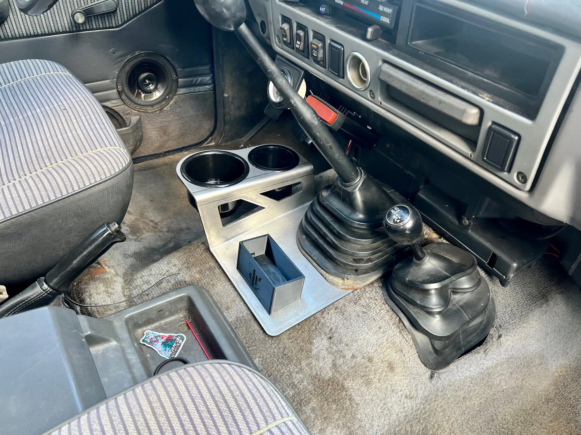 Toyota FJ60 Shifter Mounted Cup Holder - Image 4